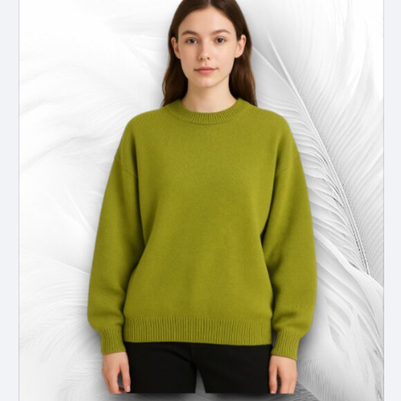 Olive Green Oversized Knit Sweater Size: L - Picture 1 of 7